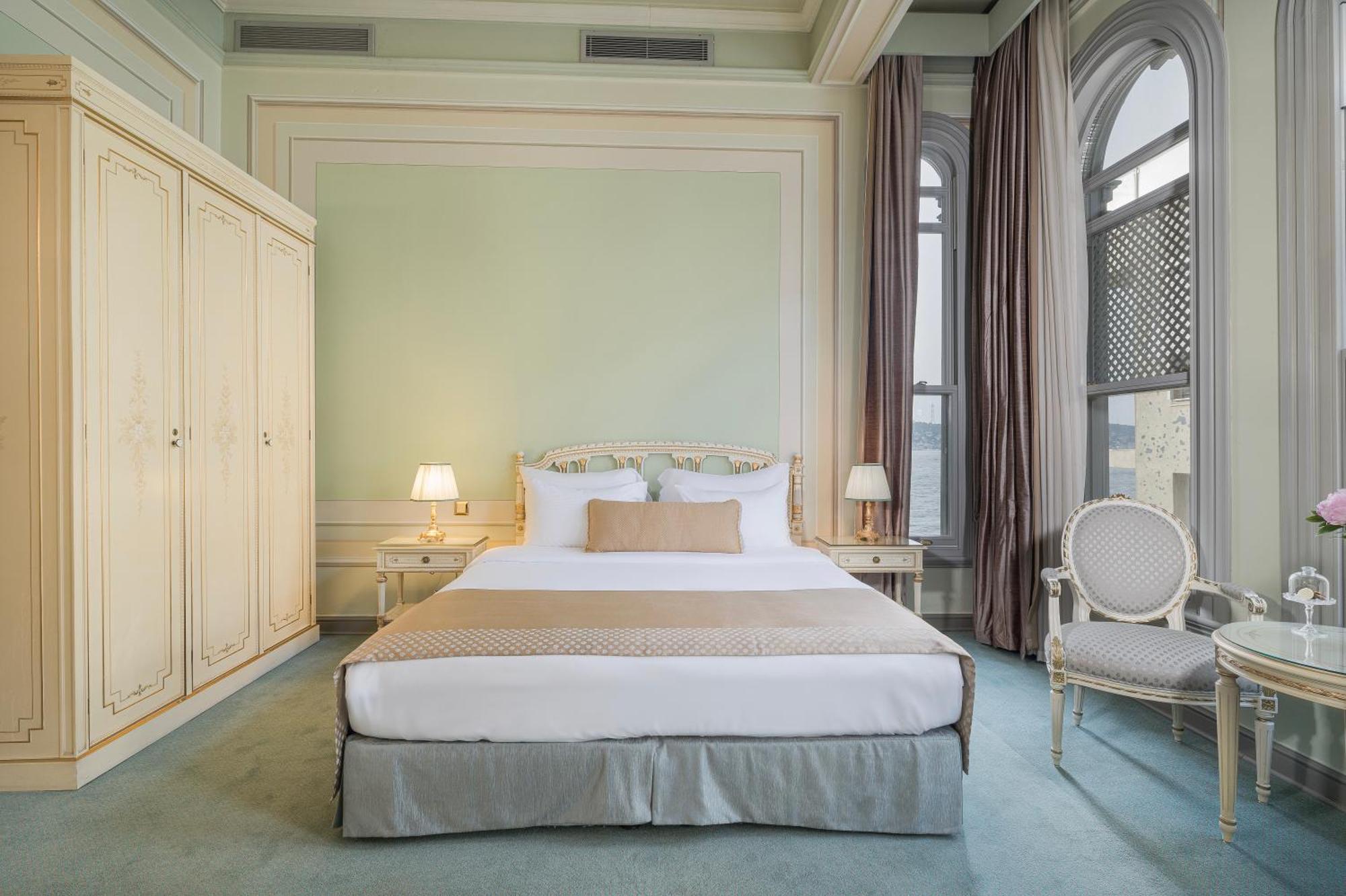 Bosphorus Palace Hotel Istanbul Exterior photo