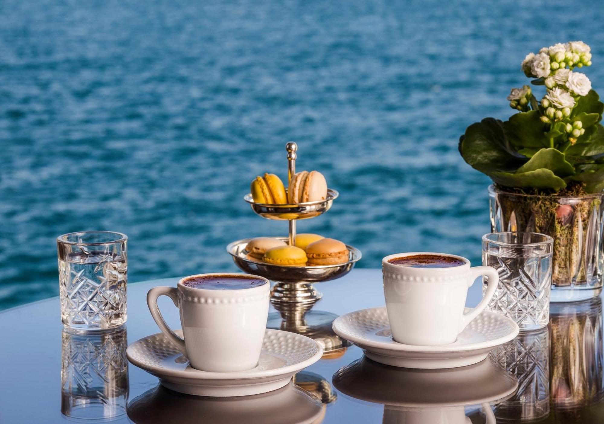 Bosphorus Palace Hotel Istanbul Exterior photo